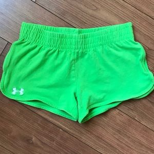 Under Armour Women’s HeatGear Semi-Fitted Shorts